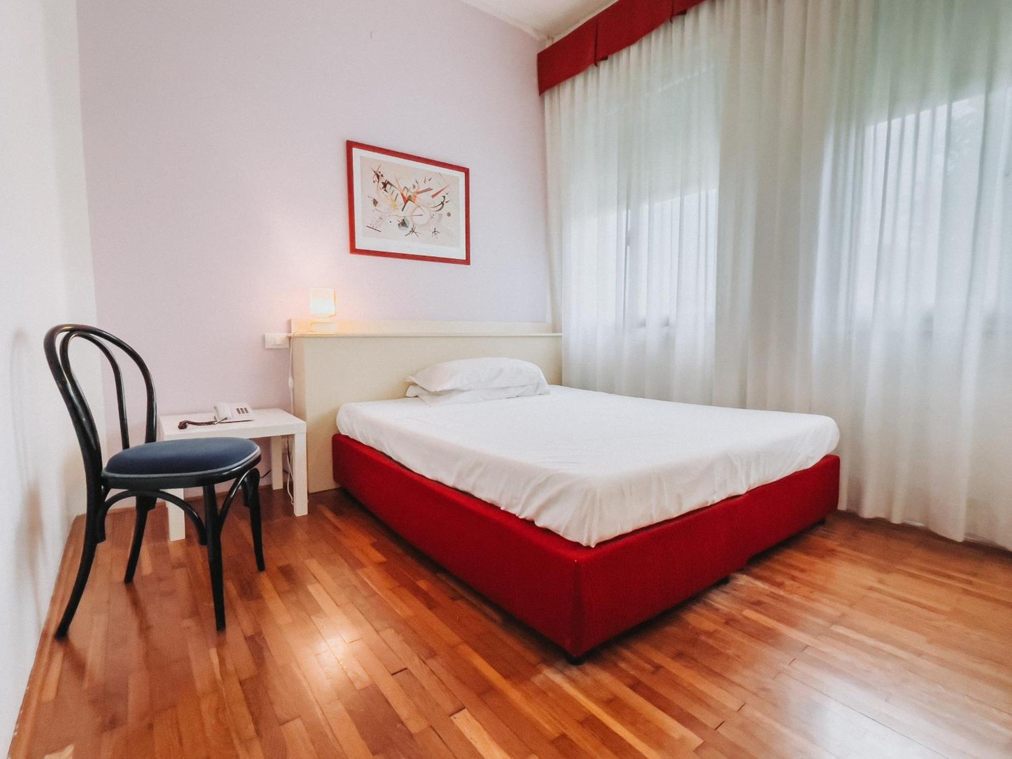 Hotel All'Oasi Paese Exterior foto